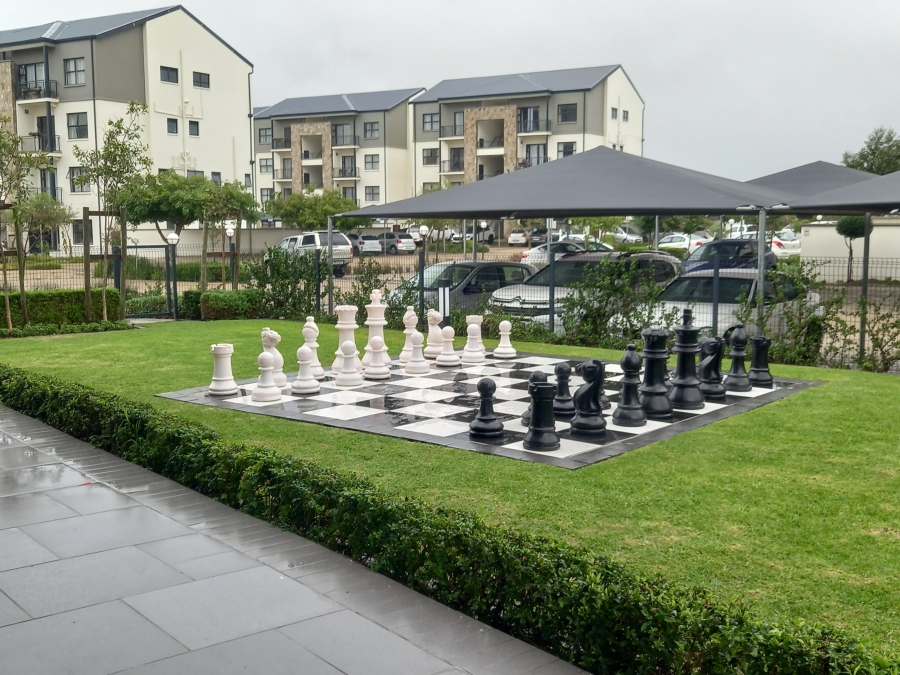 To Let 1 Bedroom Property for Rent in Sandown Western Cape